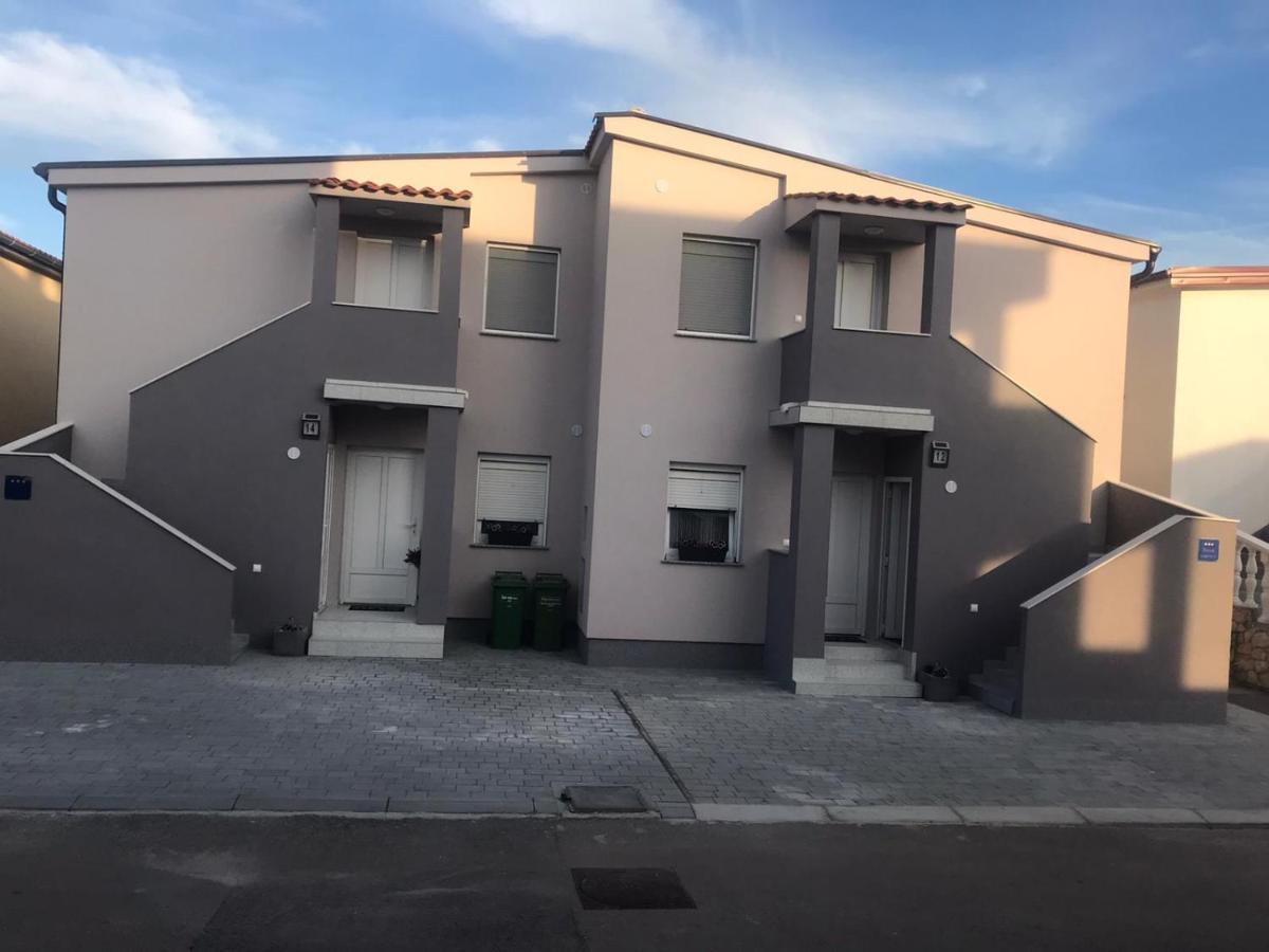 Apartman Petra 2 Vir Dış mekan fotoğraf